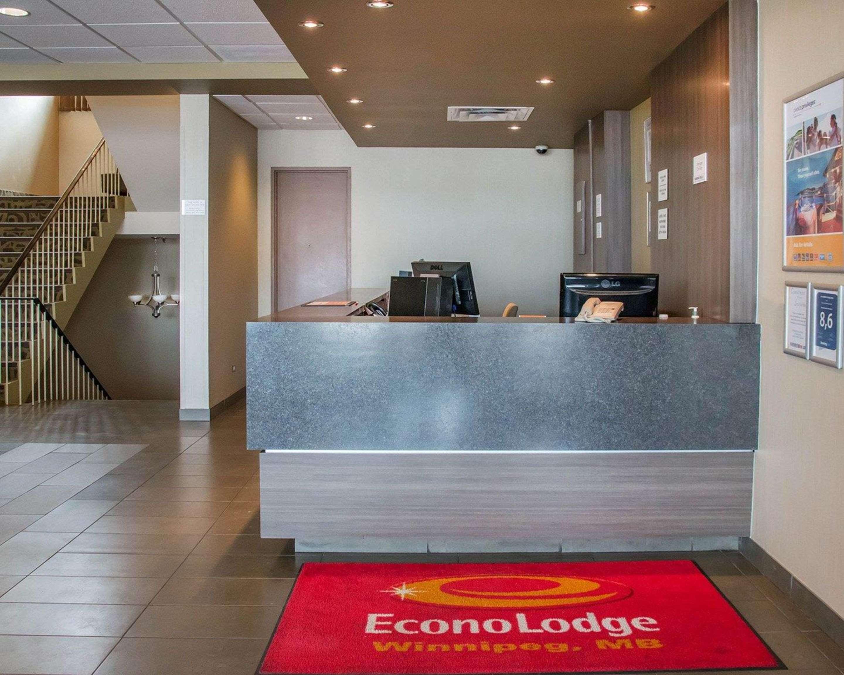 Econo Lodge Winnipeg Exterior photo
