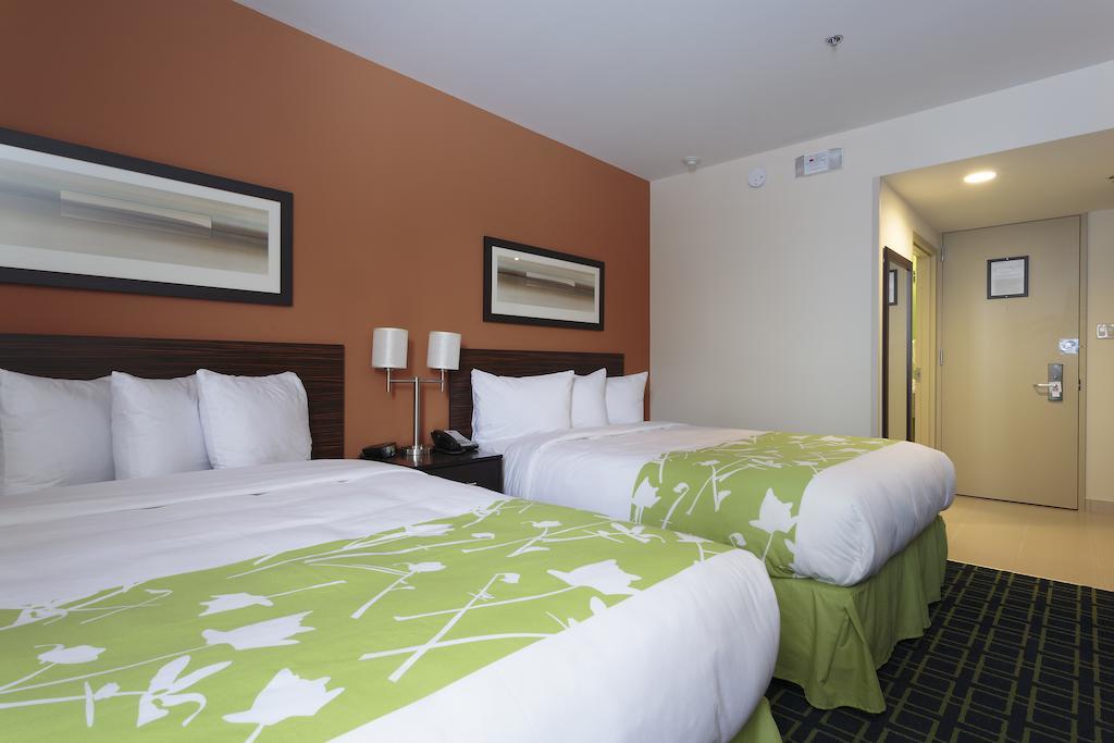 Econo Lodge Winnipeg Room photo