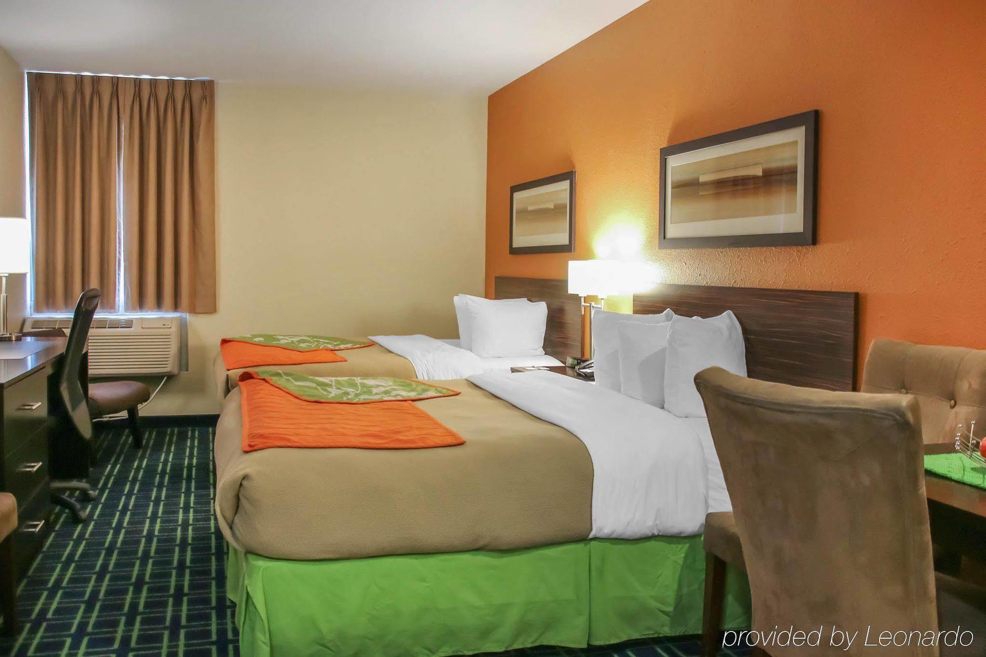 Econo Lodge Winnipeg Exterior photo