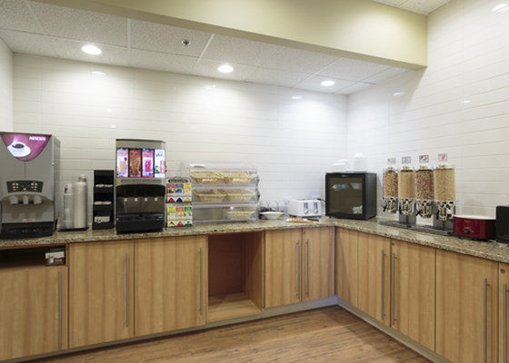 Econo Lodge Winnipeg Exterior photo